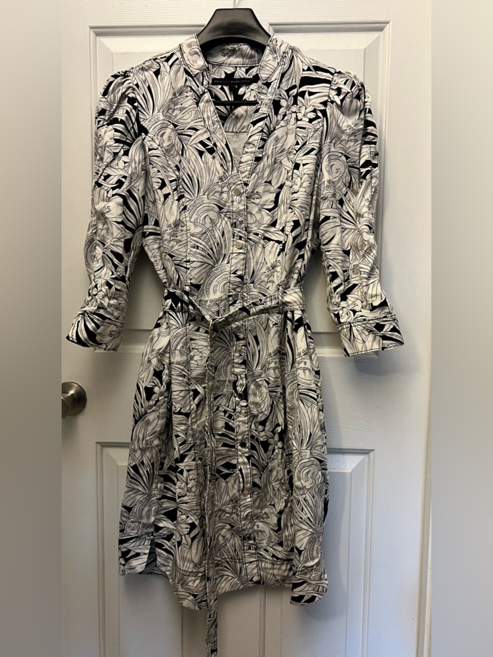 White House Black Market Black & White Floral Print Midi Shirt Dress with Belt